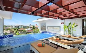 Harris Hotel Seminyak